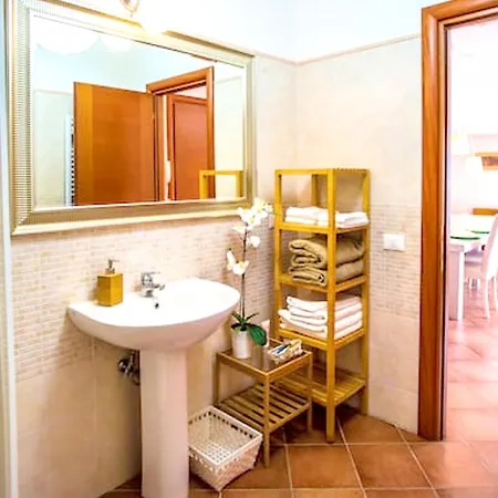 Charming In La Massimina, 45 M² With Private Garden La Massimina-Casal Lumbroso